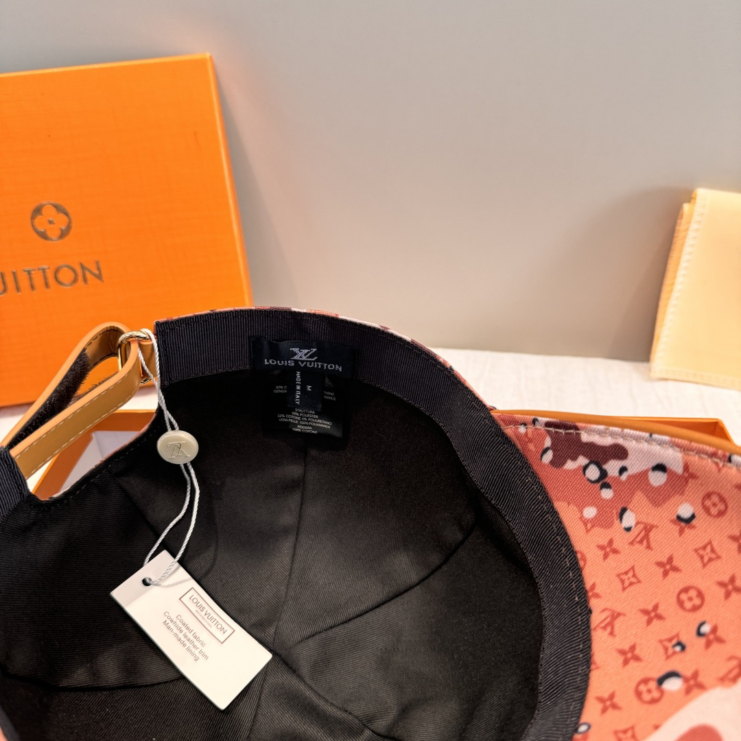 Louis Vuitton 配盒子布袋 LV(路易威登)新款 棒球帽 lv迷彩印花 1:1开模订制 牛仔布料