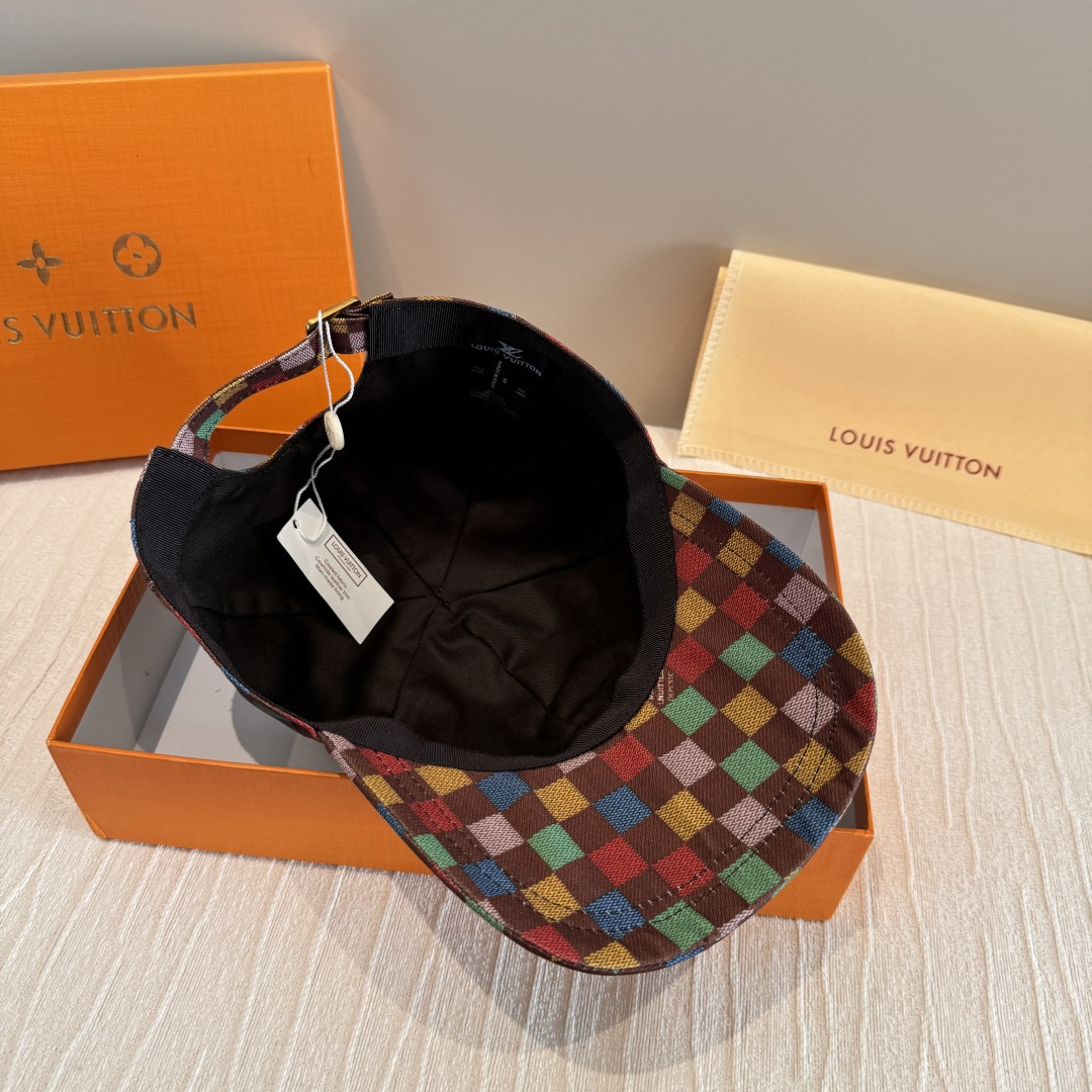 Louis Vuitton 配盒子布袋 LV(路易威登)新款 棒球帽 十三彩印花 1:1开模订制 牛仔布料