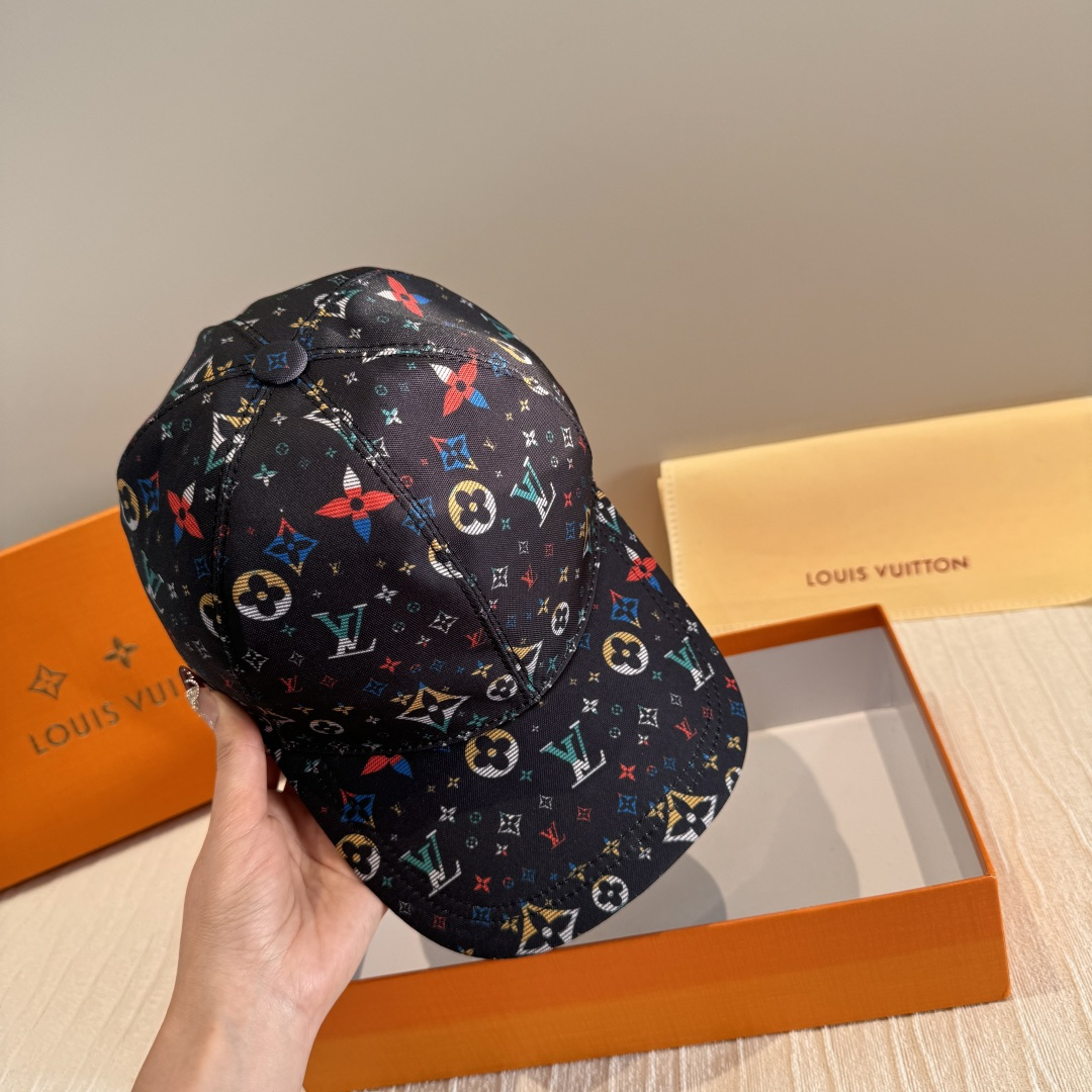 Louis Vuitton 配盒子布袋 LV(路易威登)新款 棒球帽 十三彩印花 1:1开模订制 牛仔布料