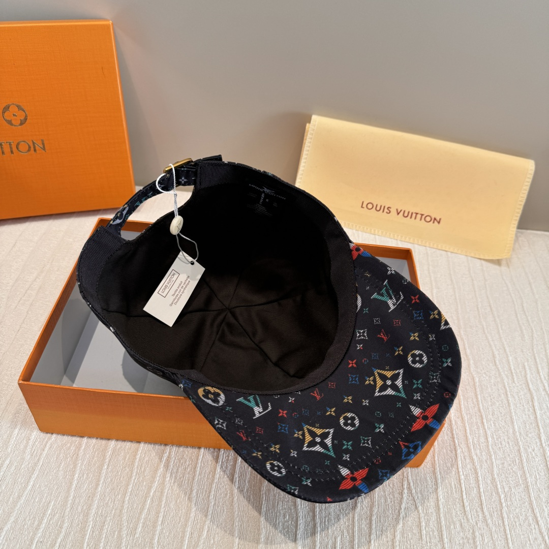 Louis Vuitton 配盒子布袋 LV(路易威登)新款 棒球帽 十三彩印花 1:1开模订制 牛仔布料