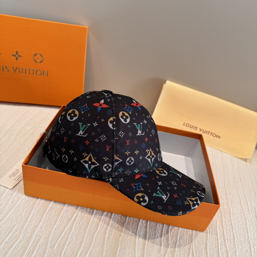 Louis Vuitton 配盒子布袋 LV(路易威登)新款 棒球帽 十三彩印花 1:1开模订制 牛仔布料