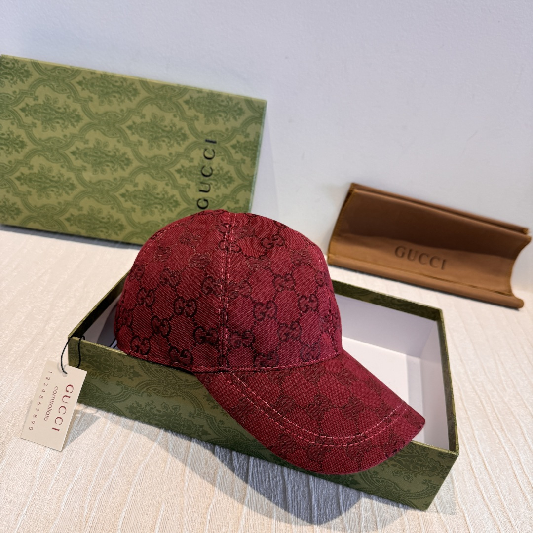 配盒子布袋，Gucci(古奇)新款原单棒球帽，侧面大双G刺绣，1:1开模订制，重工刺绣，细节可媲美专柜，