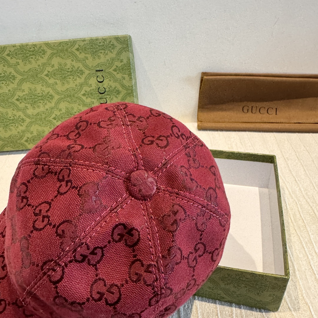 配盒子布袋，Gucci(古奇)新款原单棒球帽，侧面大双G刺绣，1:1开模订制，重工刺绣，细节可媲美专柜，