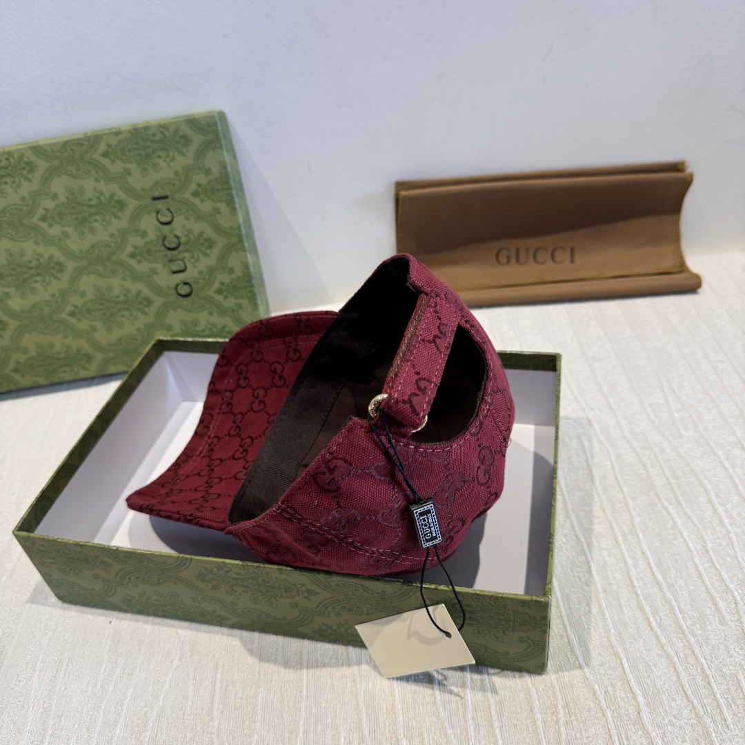 配盒子布袋，Gucci(古奇)新款原单棒球帽，侧面大双G刺绣，1:1开模订制，重工刺绣，细节可媲美专柜，