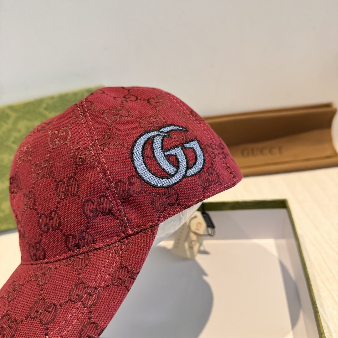 配盒子布袋，Gucci(古奇)新款原单棒球帽，侧面大双G刺绣，1:1开模订制，重工刺绣，细节可媲美专柜，