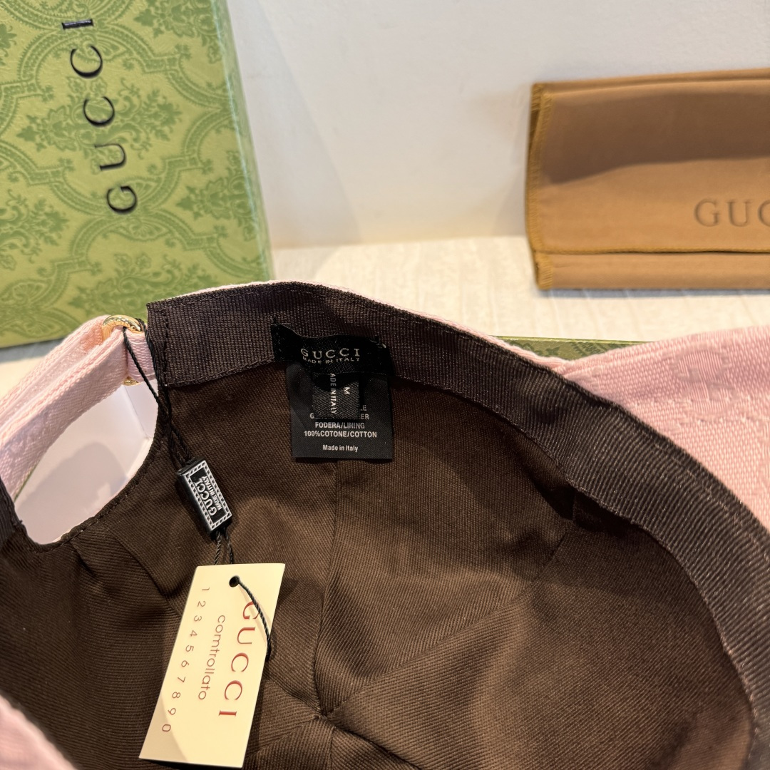 配盒子布袋，Gucci(古奇)新款原单棒球帽，侧面大双G刺绣，1:1开模订制，重工刺绣，细节可媲美专柜，