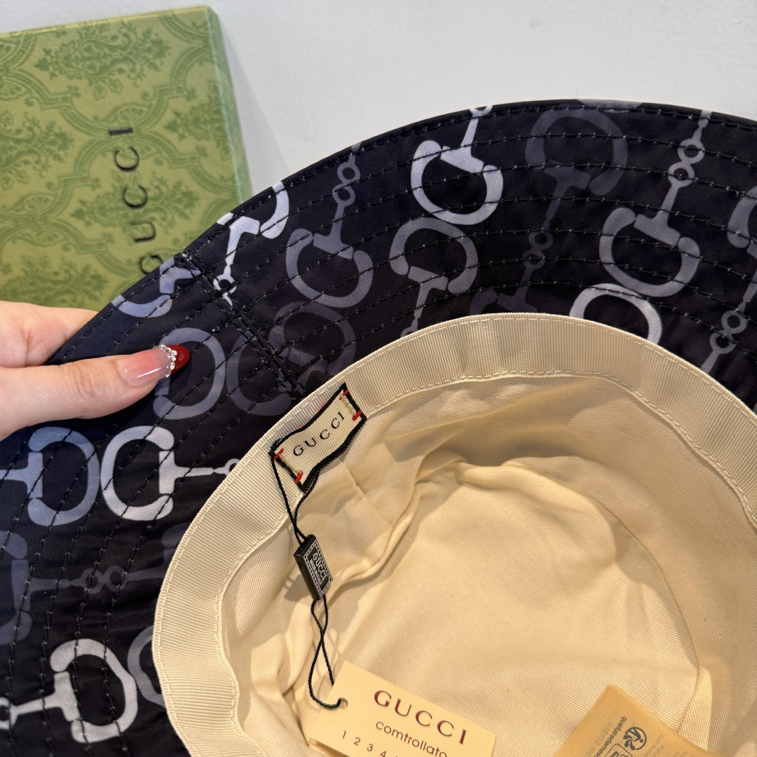 配包装布袋，Guc*i古奇新款原单渔夫帽，马衔扣渔夫帽，专柜1:1开模订制，原版素缎面料+纯棉里衬，轻盈