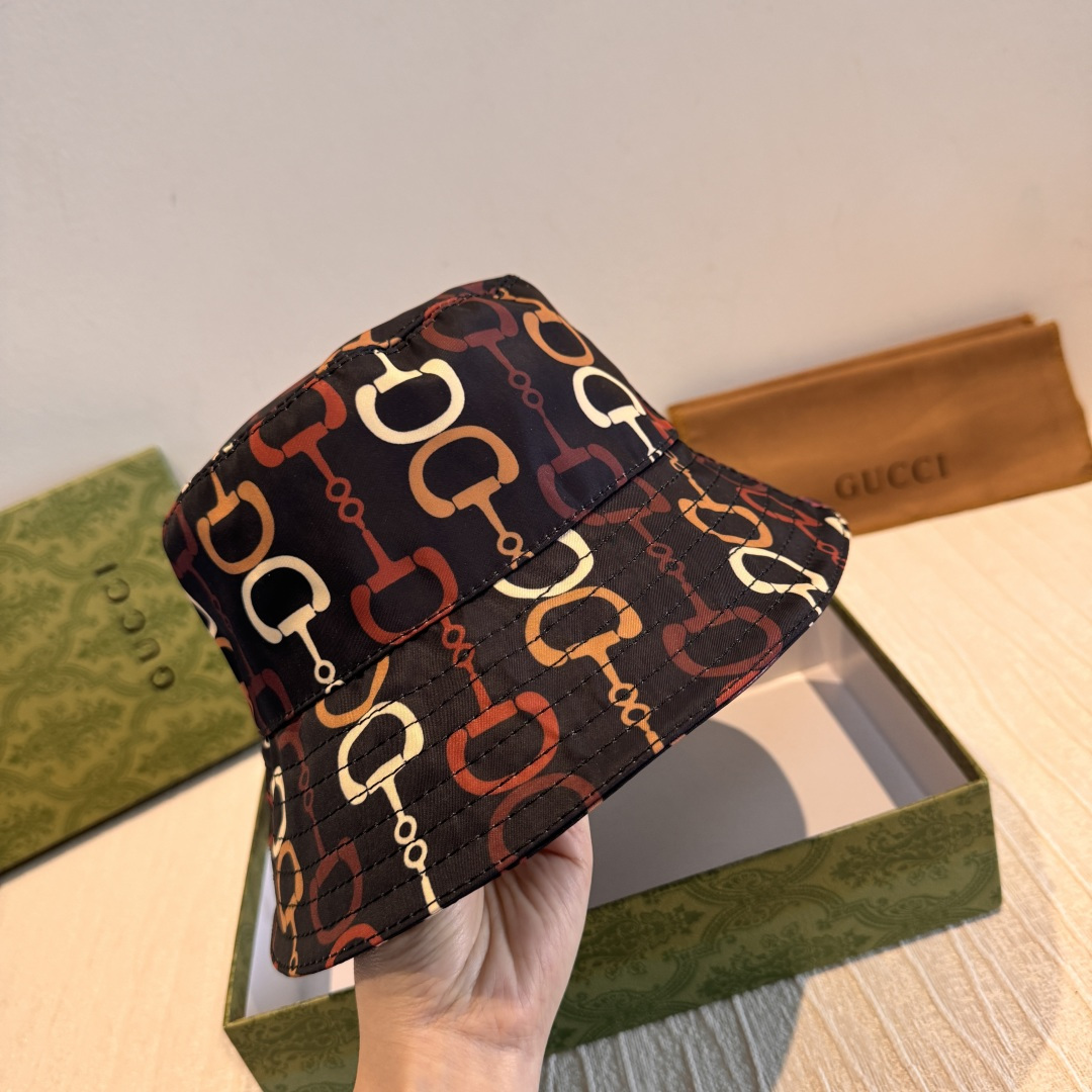 配包装布袋，Guc*i古奇新款原单渔夫帽，马衔扣渔夫帽，专柜1:1开模订制，原版素缎面料+纯棉里衬，轻盈