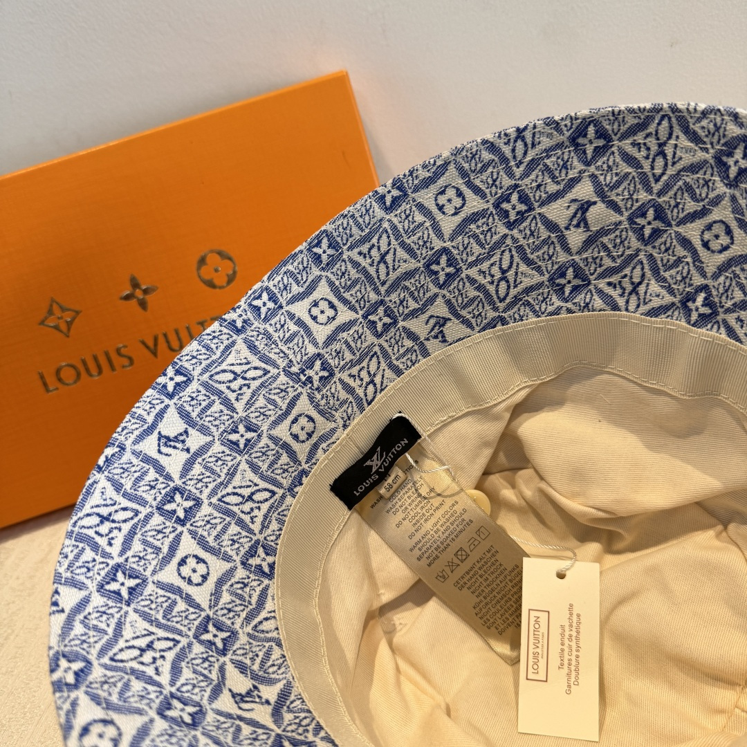 配包装布袋，Lv经典款原单渔夫帽，顶级版本，专柜1:1开模订制，原版牛仔提花布料+纯棉里衬，轻盈透气！质