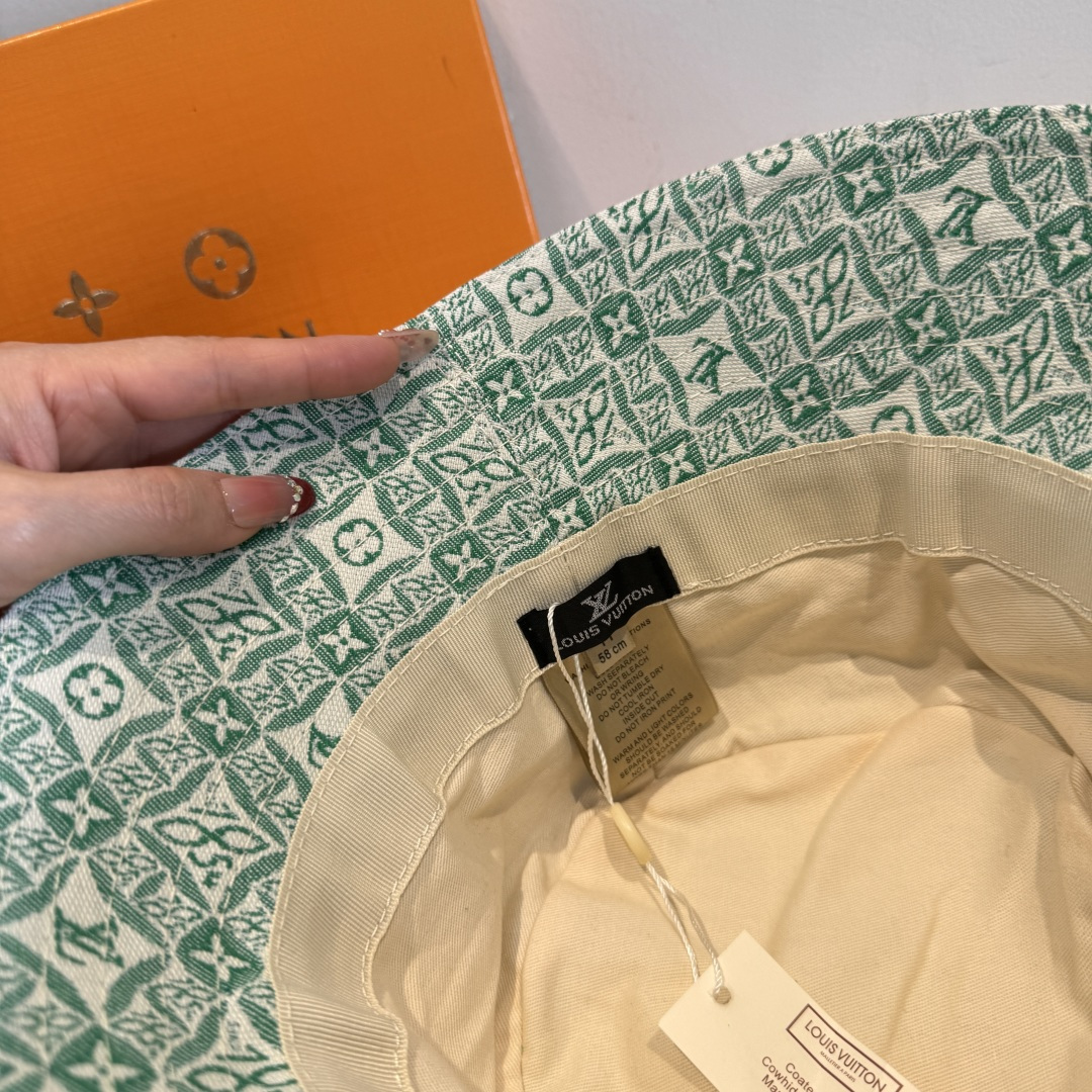 配包装布袋，Lv经典款原单渔夫帽，顶级版本，专柜1:1开模订制，原版牛仔提花布料+纯棉里衬，轻盈透气！质