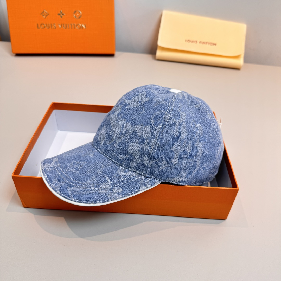 配盒子布袋，LV路易威登新款原单棒球帽，LV牛仔提花，专柜1:1开模订制，原版帆布面料+头层牛皮，轻盈透