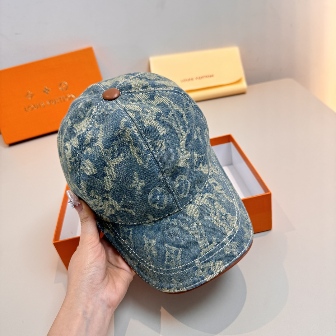 配盒子布袋，LV路易威登新款原单棒球帽，LV牛仔提花，专柜1:1开模订制，原版帆布面料+头层牛皮，轻盈透