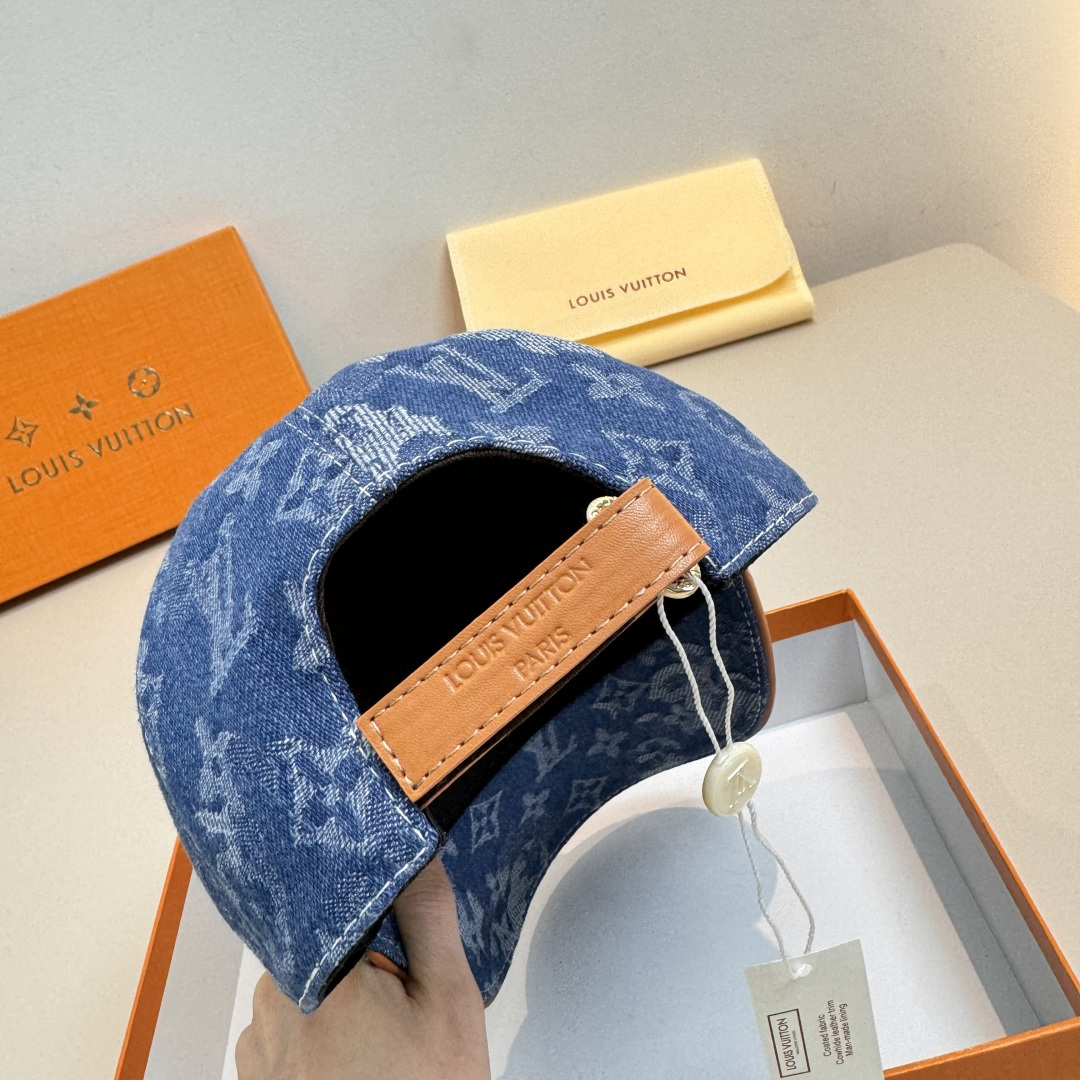 配盒子布袋，LV路易威登新款原单棒球帽，LV牛仔提花，专柜1:1开模订制，原版帆布面料+头层牛皮，轻盈透