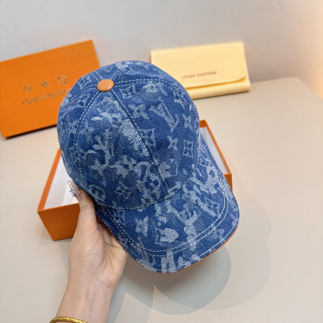 配盒子布袋，LV路易威登新款原单棒球帽，LV牛仔提花，专柜1:1开模订制，原版帆布面料+头层牛皮，轻盈透