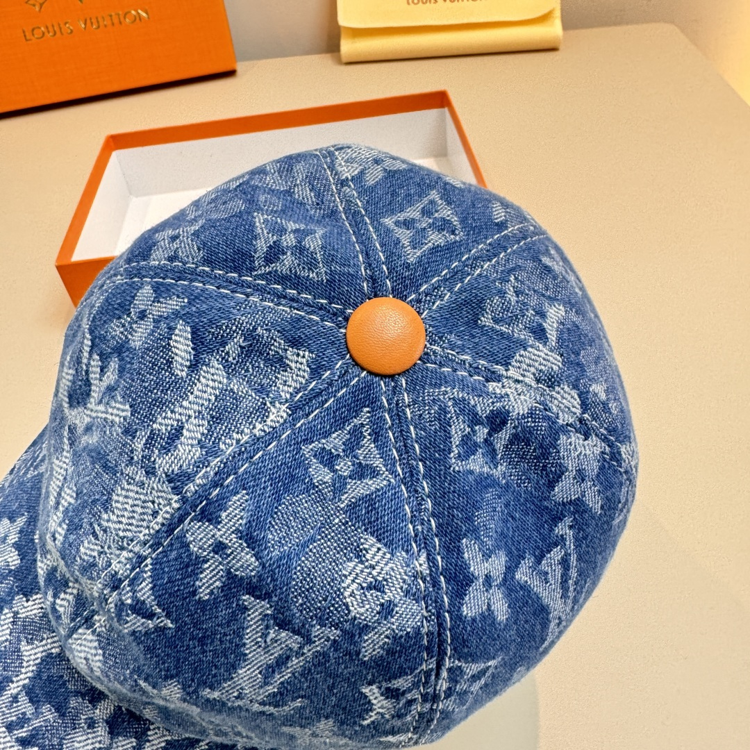 配盒子布袋，LV路易威登新款原单棒球帽，LV牛仔提花，专柜1:1开模订制，原版帆布面料+头层牛皮，轻盈透