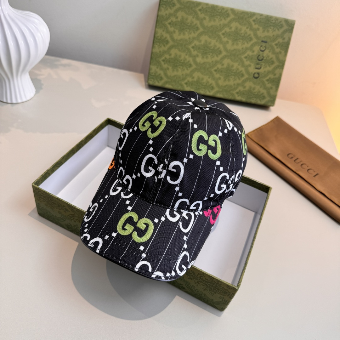 NO:755765,Batch of new models shipped from the official website, with packaging bag, Gucci's latest original baseball cap, colorful large double G, 1:1 mold customization at the counter, perfect pattern, original canvas fabric + first layer of cowhide, light and breathable!  Basic head circumference 56, adjustable patches. Hats, straw hats, fisherman hats, baseball caps, hats, gucci, espadrilles, cowhide, hats19860909批 官网新款出货 配包装布袋,Gucci古奇最新款原单棒球帽, 七彩大双G,专柜1:1开模订制,完美对花,原版帆布面料+头层牛皮,轻盈透气！基础头围56,贴片可调节.帽子草帽渔夫帽棒球帽,帽子,gucci,espadrilles,cowhide,hats,hat