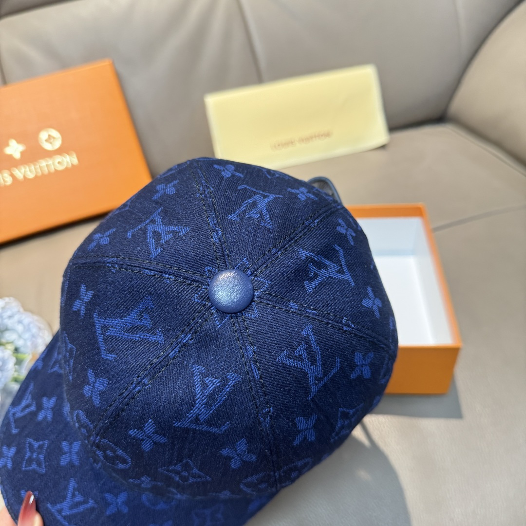 配盒子布袋，LV路易威登新款原单棒球帽，LV牛仔提花，专柜1:1开模订制，原版帆布面料+头层牛皮，轻盈透