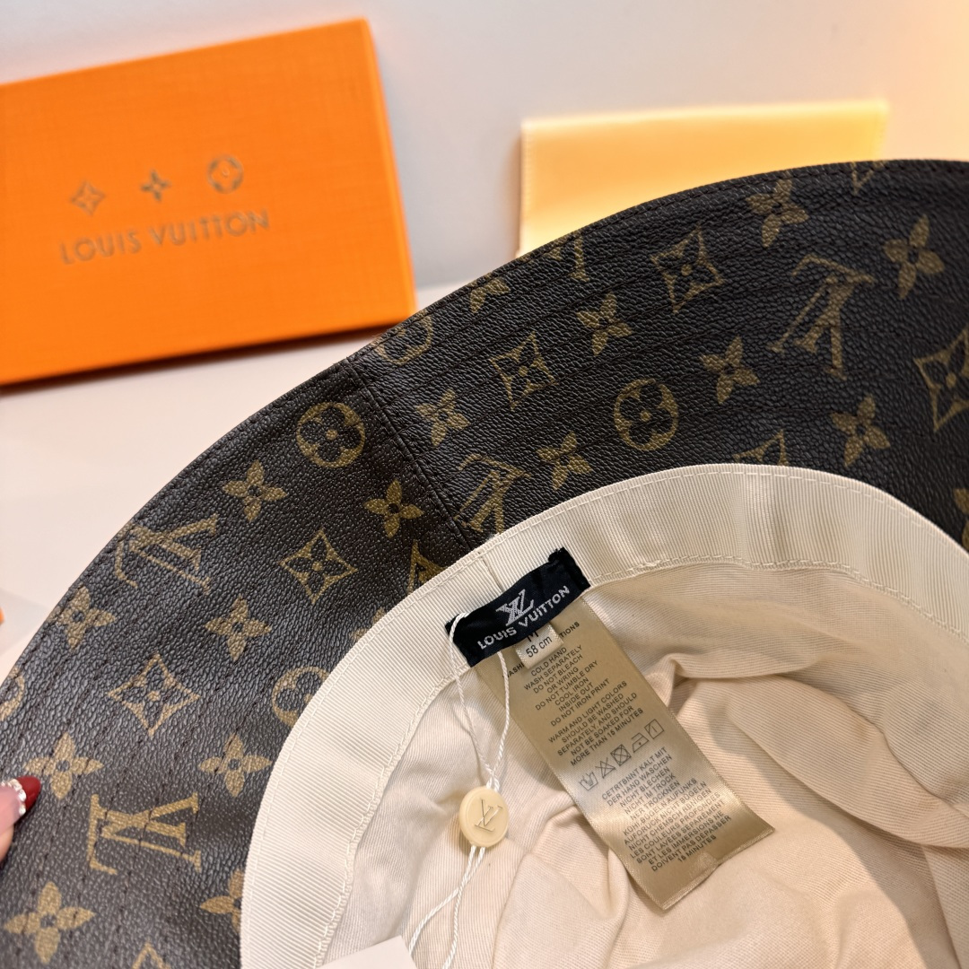 配包装布袋，Lv经典款原单渔夫帽，顶级版本，专柜1:1开模订制，原版牛仔提花布料+纯棉里衬，轻盈透气！质