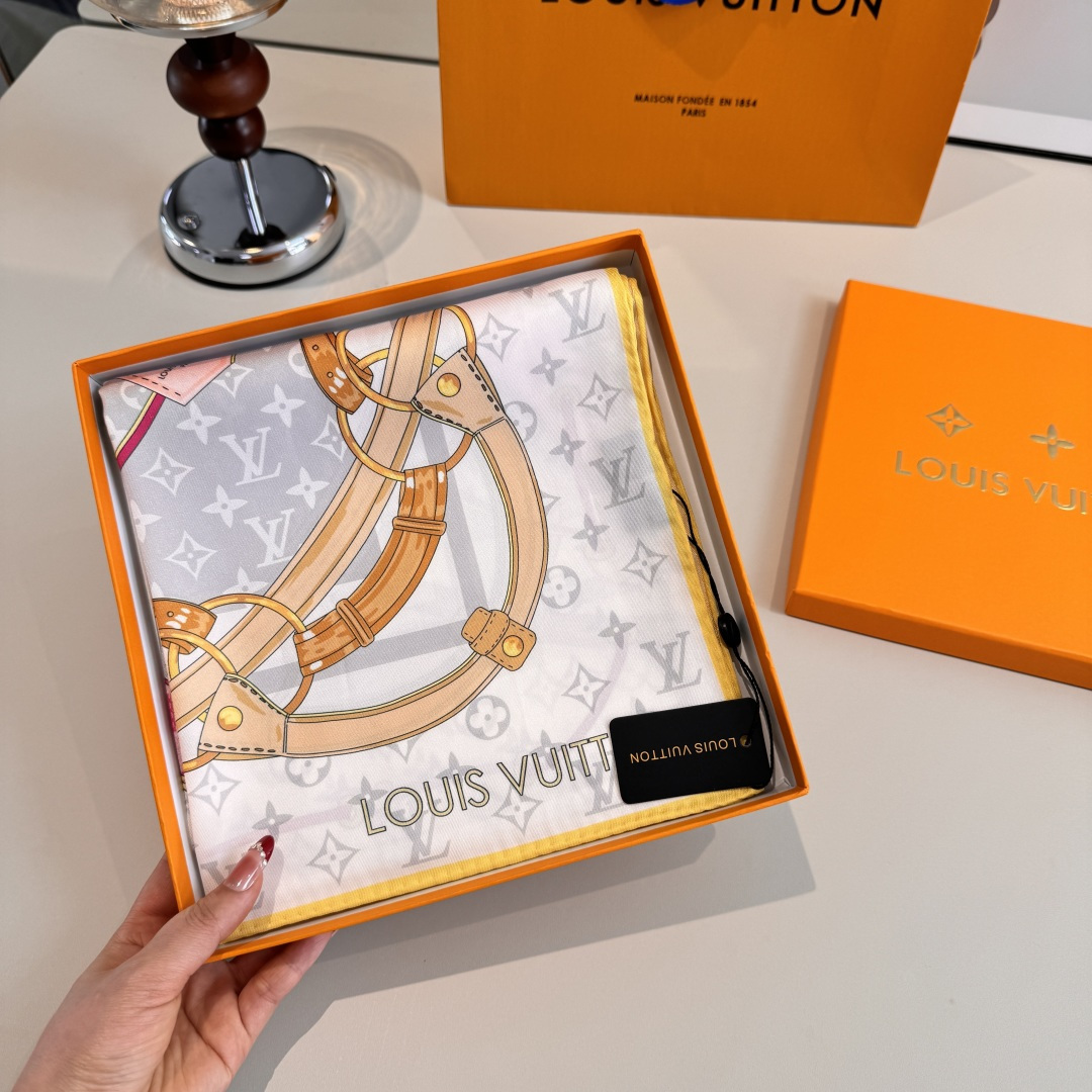 Louis Vuitton Scarf