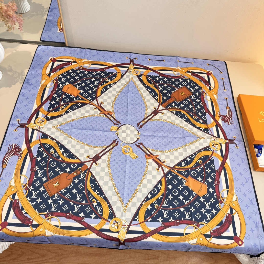 Louis Vuitton Scarf