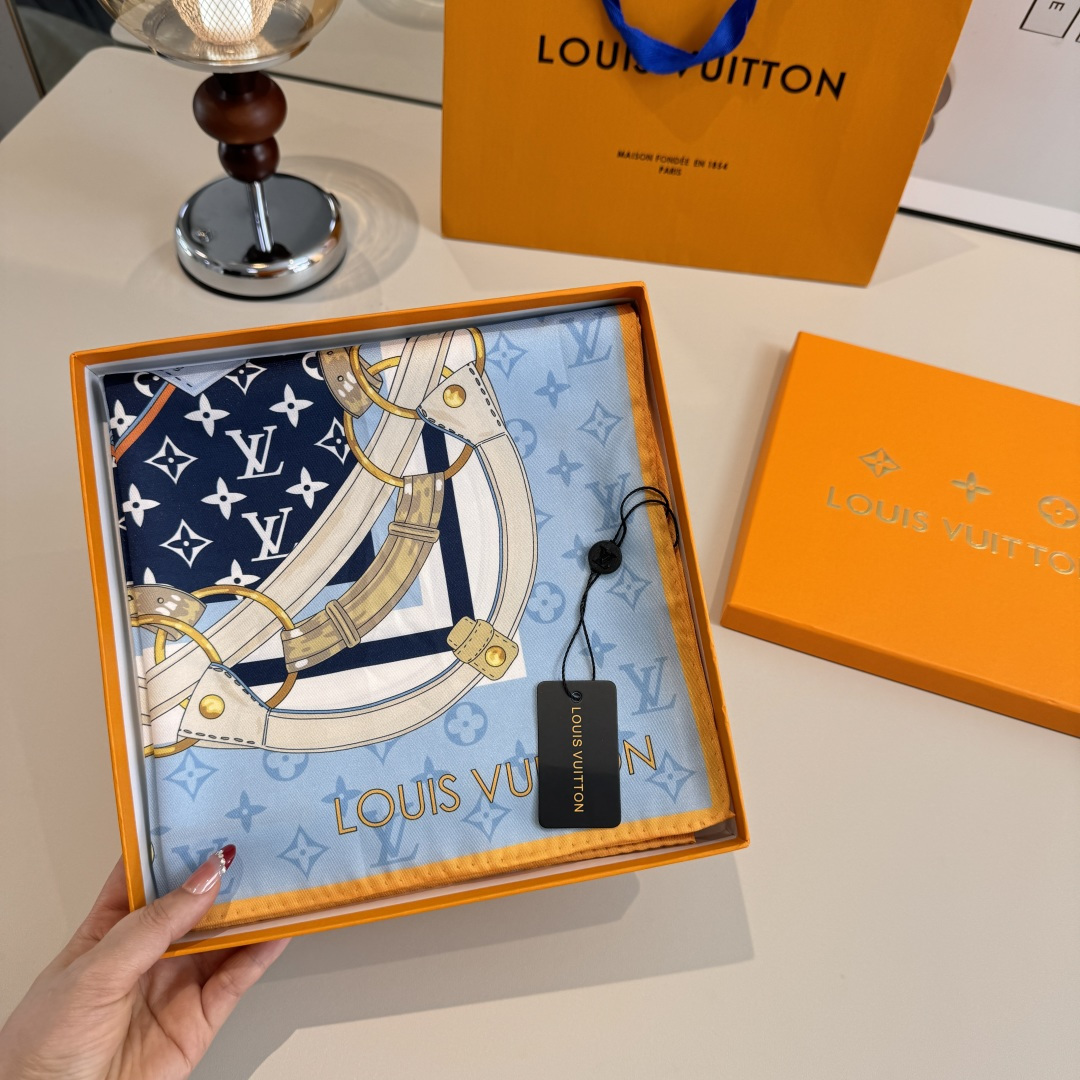 Louis Vuitton Scarf