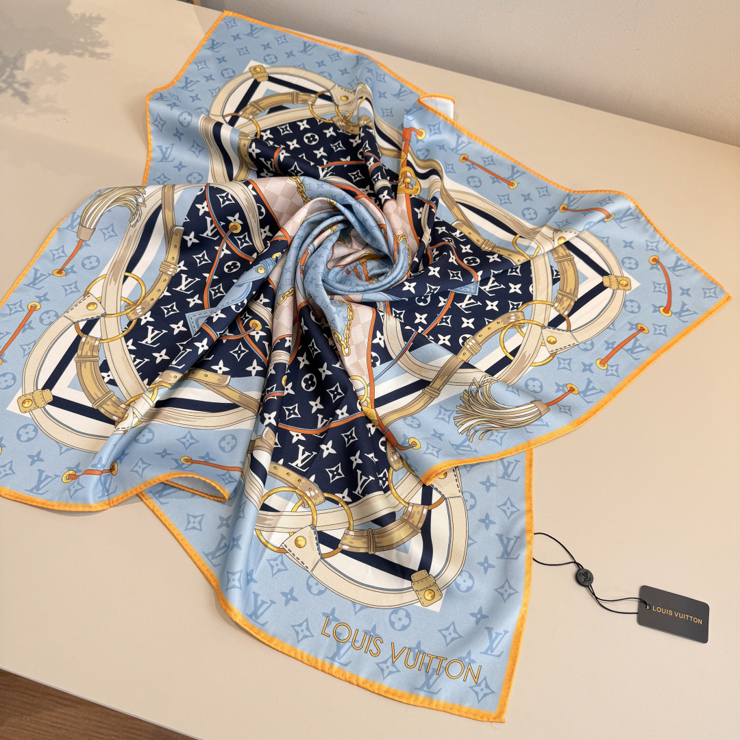 Louis Vuitton Scarf