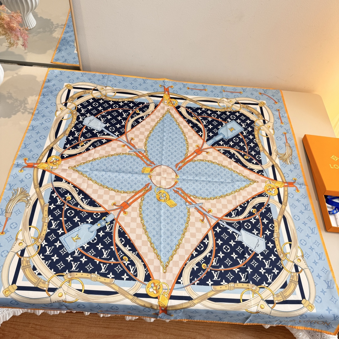 Louis Vuitton Scarf