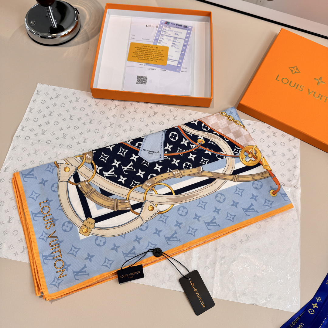 Louis Vuitton Scarf