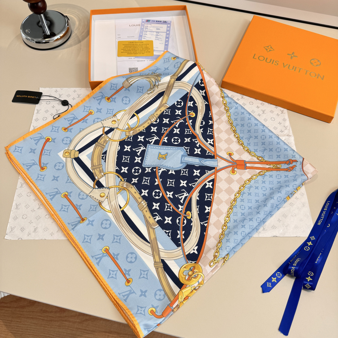 Louis Vuitton Scarf