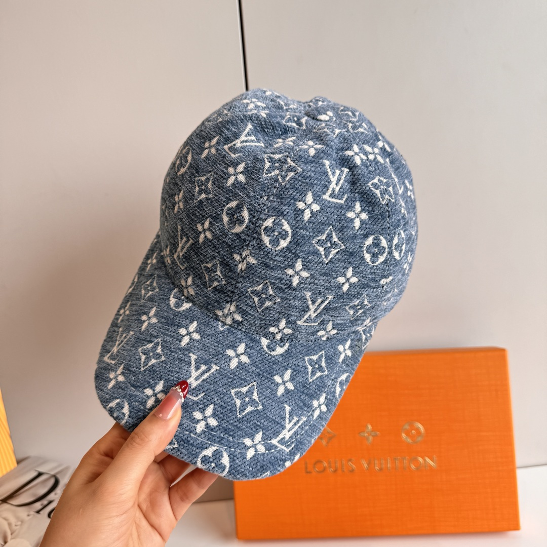 配盒子布袋，LV路易威登新款原单棒球帽，LV呢料提花，专柜1:1开模订制，质量超赞，基础头围56，贴片可