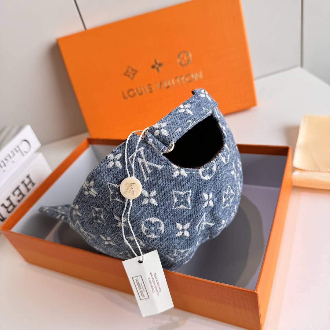 配盒子布袋，LV路易威登新款原单棒球帽，LV呢料提花，专柜1:1开模订制，质量超赞，基础头围56，贴片可