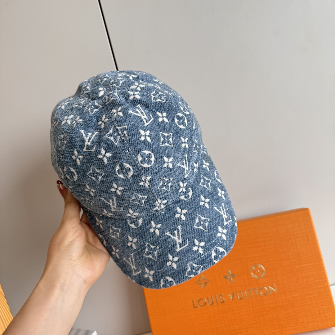 配盒子布袋，LV路易威登新款原单棒球帽，LV呢料提花，专柜1:1开模订制，质量超赞，基础头围56，贴片可