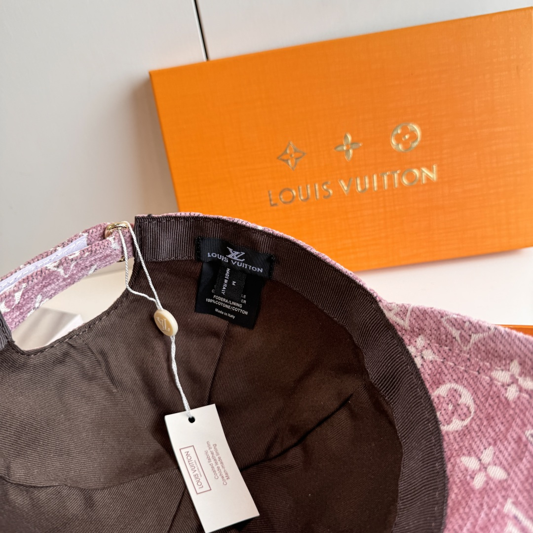 配盒子布袋，LV路易威登新款原单棒球帽，LV呢料提花，专柜1:1开模订制，质量超赞，基础头围56，贴片可