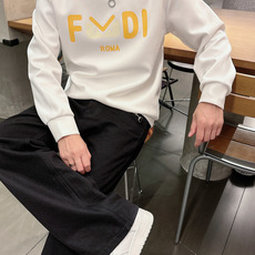 芬迪 2026秋冬🆕男士字母标识套头太空棉卫衣 经典OS版型,简约而不失格调.日常运动休闲商务毫无压力🐰客供太空针织棉, 芬迪 2026秋冬🆕男士字母标识套头太空棉卫衣 经典OS版型,简约而不失格调.日常运动休闲商务毫无压力🐰客供太空针织棉,
