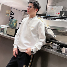 巴宝莉 2026秋冬🆕男士字母标识套头太空棉卫衣 经典OS版型,简约而不失格调.日常运动休闲商务毫无压力🐰客供太空针织棉 巴宝莉 2026秋冬🆕男士字母标识套头太空棉卫衣 经典OS版型,简约而不失格调.日常运动休闲商务毫无压力🐰客供太空针织棉