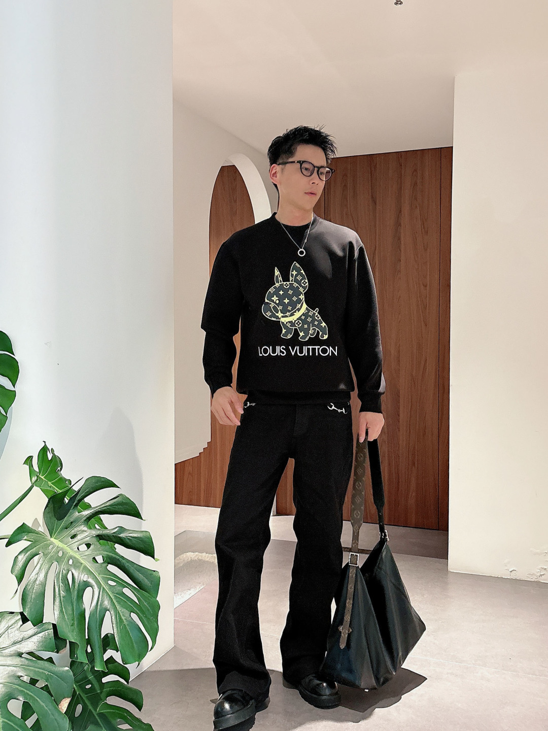 LV 2026秋冬🆕男士字母标识套头太空棉卫衣 经典OS版型,简约而不失格调.日常运动休闲商务毫无压力🐰客供太空针织棉, LV 2026秋冬🆕男士字母标识套头太空棉卫衣 经典OS版型,简约而不失格调.日常运动休闲商务毫无压力🐰客供太空针织棉,