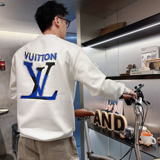 LV 2026秋冬🆕男士字母标识套头太空棉卫衣 经典OS版型,简约而不失格调.日常运动休闲商务毫无压力🐰客供太空针织棉, LV 2026秋冬🆕男士字母标识套头太空棉卫衣 经典OS版型,简约而不失格调.日常运动休闲商务毫无压力🐰客供太空针织棉,