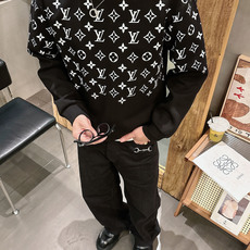 LV 2026秋冬🆕男士字母标识套头太空棉卫衣 经典OS版型,简约而不失格调.日常运动休闲商务毫无压力🐰客供太空针织棉, LV 2026秋冬🆕男士字母标识套头太空棉卫衣 经典OS版型,简约而不失格调.日常运动休闲商务毫无压力🐰客供太空针织棉,