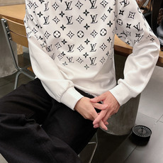 LV 2026秋冬🆕男士字母标识套头太空棉卫衣 经典OS版型,简约而不失格调.日常运动休闲商务毫无压力🐰客供太空针织棉, LV 2026秋冬🆕男士字母标识套头太空棉卫衣 经典OS版型,简约而不失格调.日常运动休闲商务毫无压力🐰客供太空针织棉,