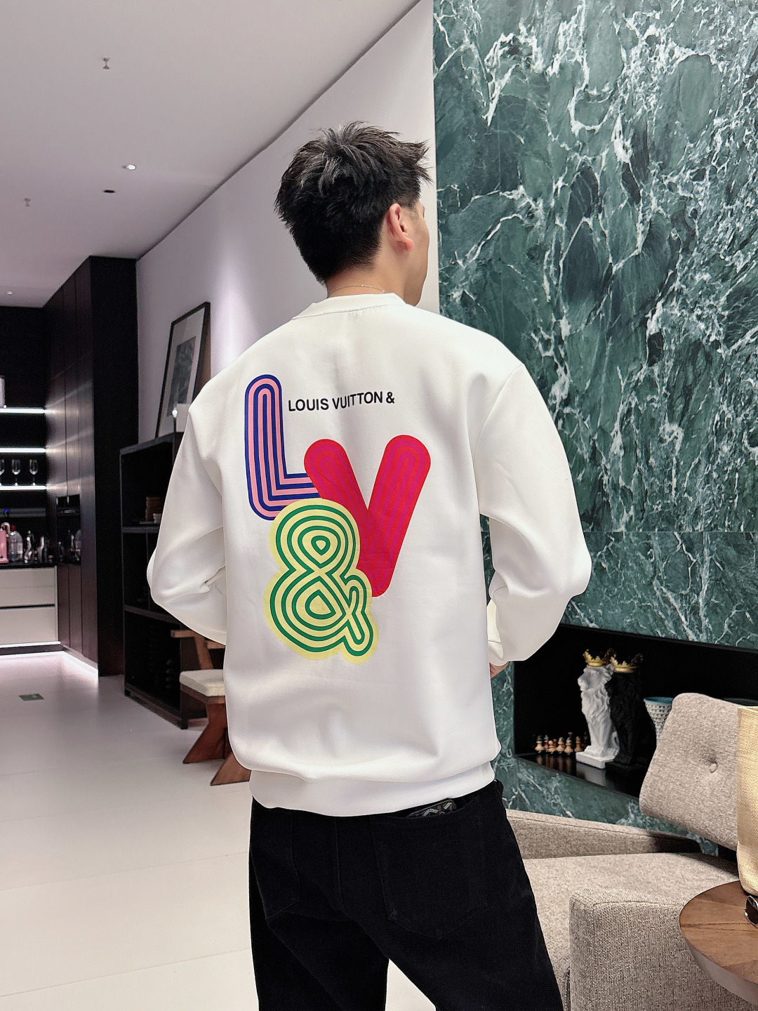 LV 2026秋冬🆕男士字母标识套头太空棉卫衣 经典OS版型,简约而不失格调.日常运动休闲商务毫无压力🐰客供太空针织棉, LV 2026秋冬🆕男士字母标识套头太空棉卫衣 经典OS版型,简约而不失格调.日常运动休闲商务毫无压力🐰客供太空针织棉,