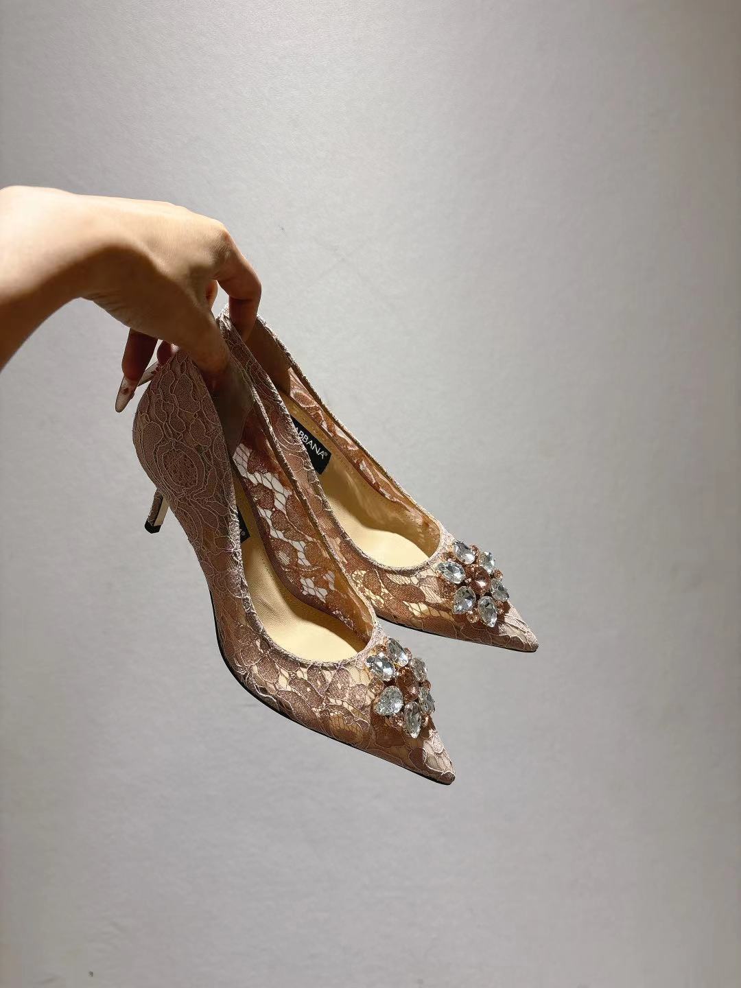 NO:721945,dg new 34-42 size genuine leather outsole, lace mesh sheepskin lining, heel height 6.5cm 10cm (34 35 42 customized non-refundable), sandals, sandals, sheepskin, Leather soles19860909dg新款34-42码数真皮大底,蕾丝网面羊皮内里垫脚 跟高6.5cm 10cm（34 35 42定制不退不换）,凉鞋,sandals,sheepskin,Leather soles,Women's Shoes