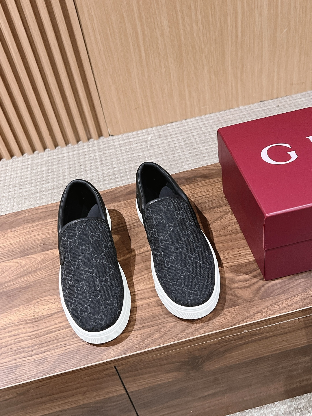 NO:783880,GUCCI Gucci new color matching classic presbyopic men's slip-on loafers, fashionable and versatile casual shoes, specific double G canvas splicing sheepskin material, sheepskin lining, molded outsole Size 39-44/45, customized, non-returnable, loafers, gucci, gucci, loafers, sheepskin19860909GUCCI 古驰新配色经典老花男士一脚蹬乐福鞋 时尚百搭休闲鞋 特定双G帆布拼接羊皮材质 羊皮内里 开模大底 Size39-44/45定制不退换,乐福鞋,gucci,gucci,loafers,sheepskin,Women's Shoes