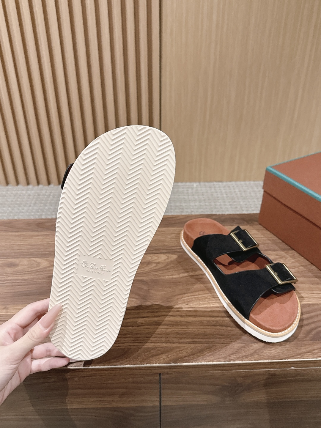Loro Piana Slides