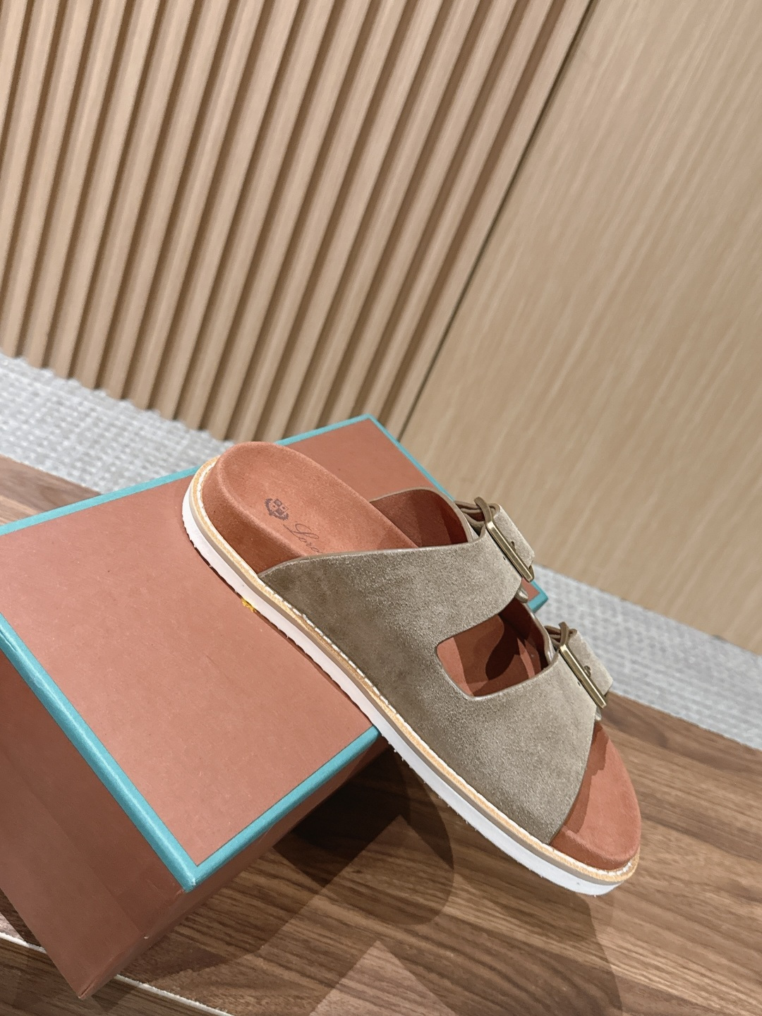 Loro Piana Slides