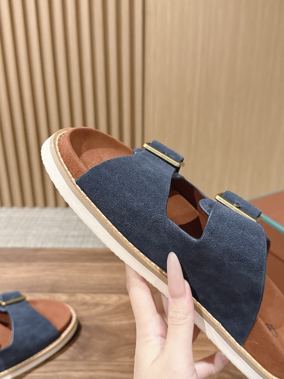 Loro Piana Slides
