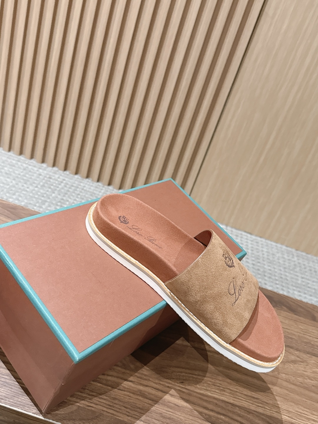 Loro Piana Slides