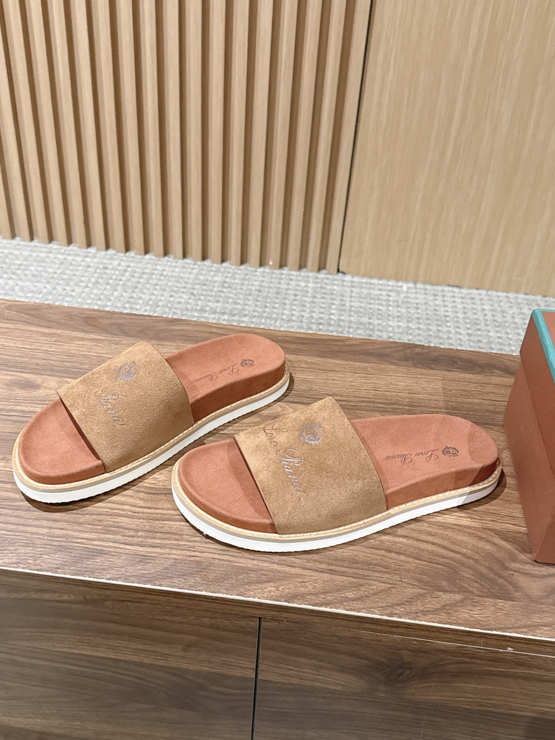 Loro Piana Slides