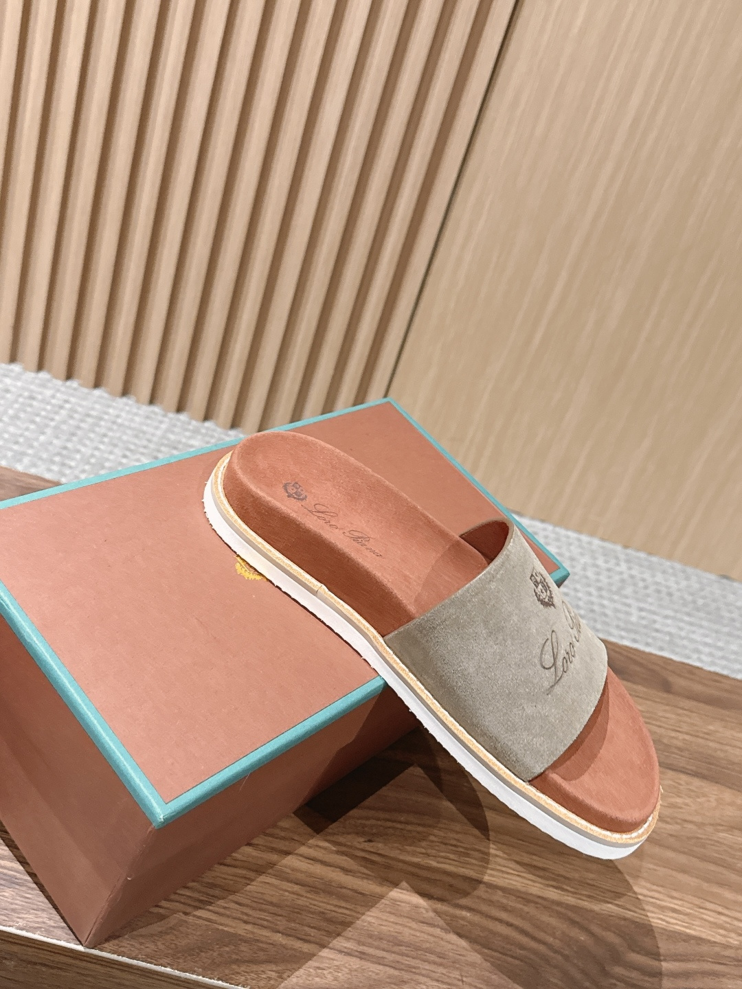 Loro Piana Slides