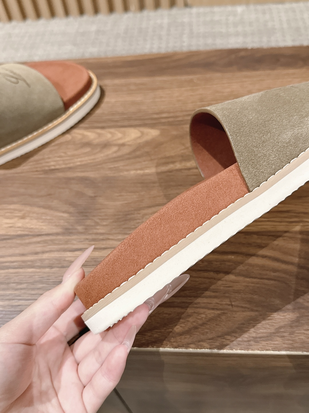 Loro Piana Slides