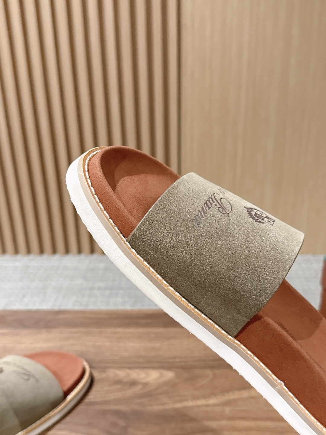 Loro Piana Slides